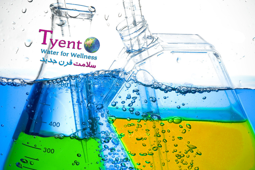 آزمایشات آب یونیزه قلیایی